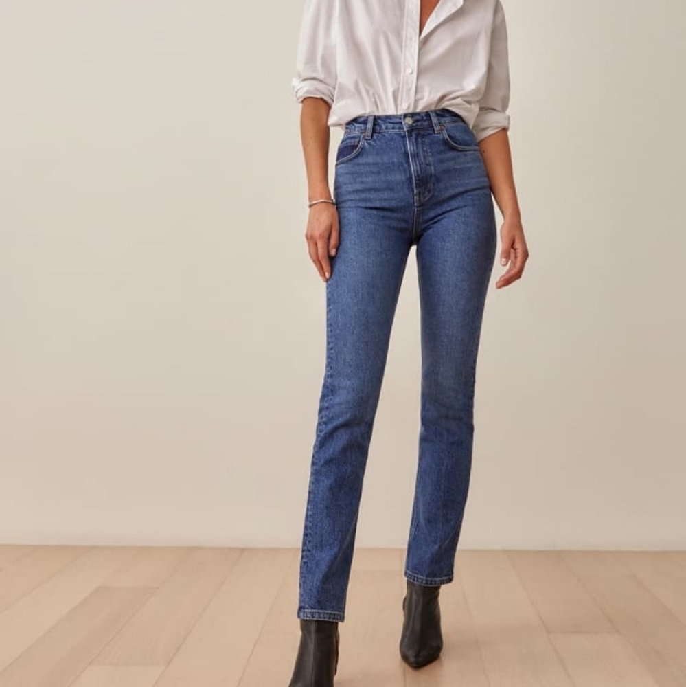 NWOT Reformation Liza Ultra High Rise Straight Jeans in Icarian